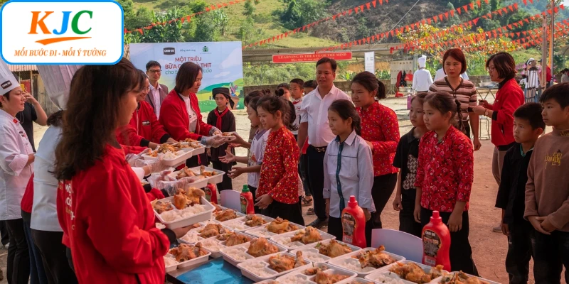 Một Triệu Bữa Cơm Có Thịt KJC